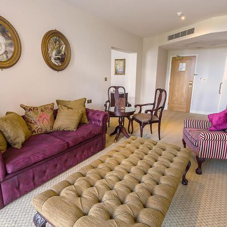 The Oxfordshire Golf & Spa Hotel Thame Værelse billede