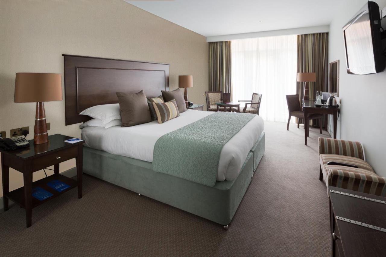 The Oxfordshire Golf & Spa Hotel Thame Eksteriør billede