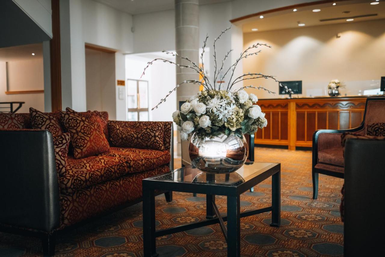 The Oxfordshire Golf & Spa Hotel Thame Eksteriør billede